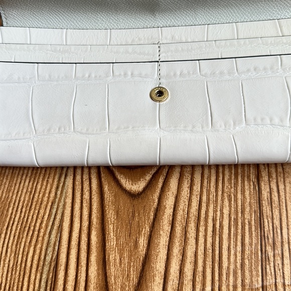 COACH SOFT WALLET IN CROCODILE EMBOSSED LEATHER - Picture 6 of 6
